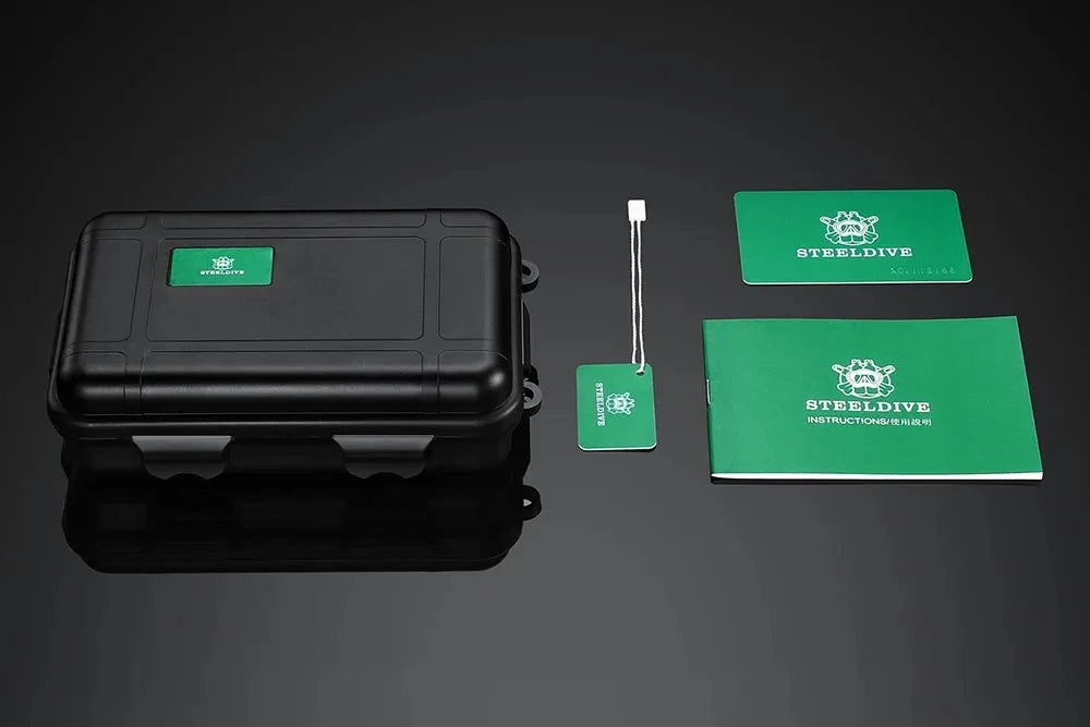 SteelDive SD1972 D200 (Day&Date Watch)