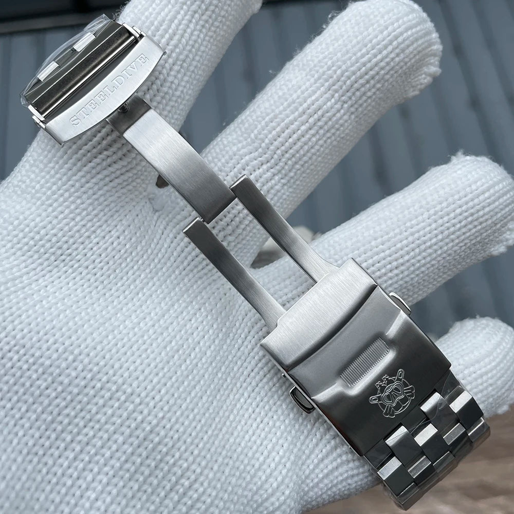 SteelDive SD1982 D25000 (007) [Colour 82HH-X05L]