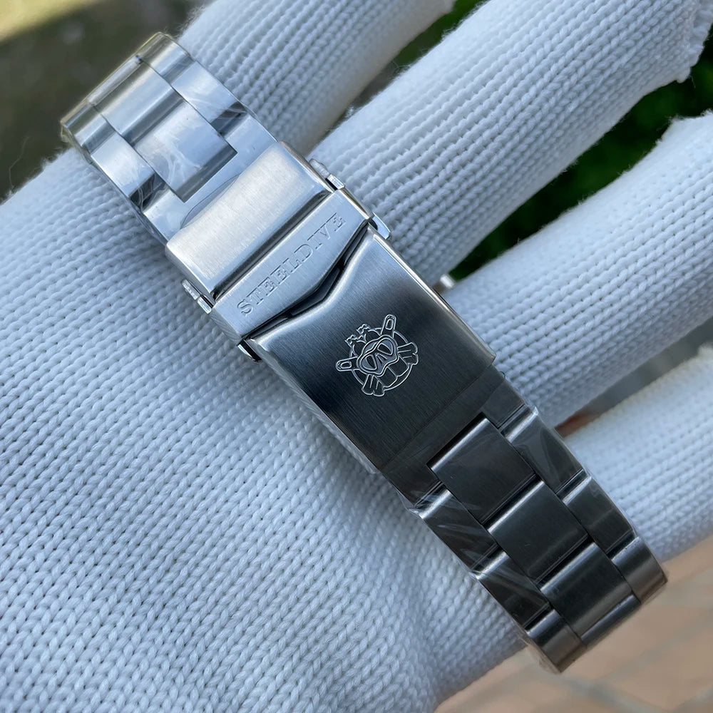 SteelDive 1954C D300