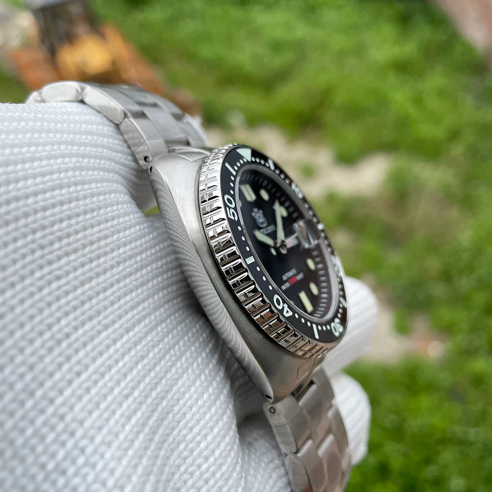 SteelDive SD1972 D200 (Day&Date Watch)