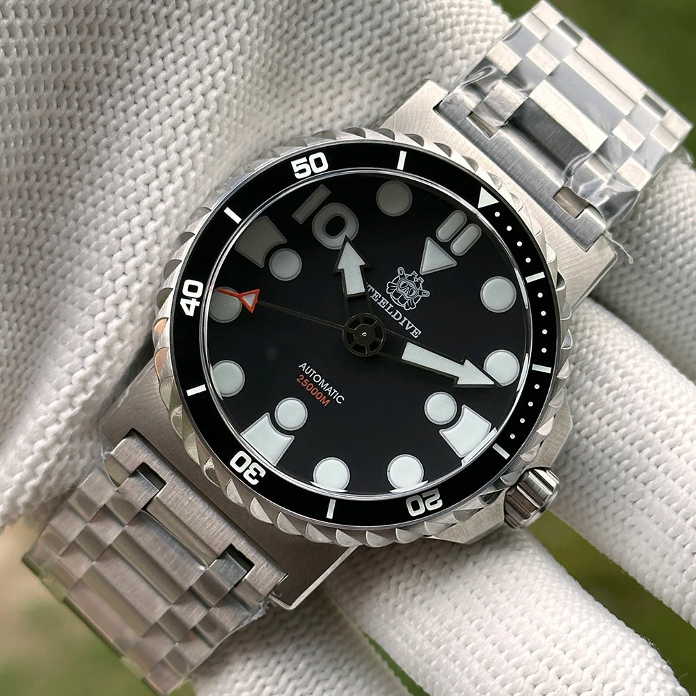 SteelDive SD1982 D25000 (007) [Colour 82HH-X05L]
