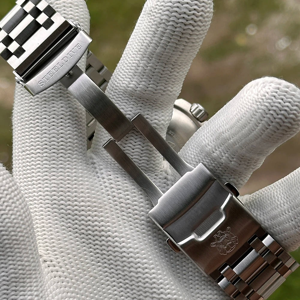 SteelDive SD1982 D25000 (007) [Colour 82HH-X05L]