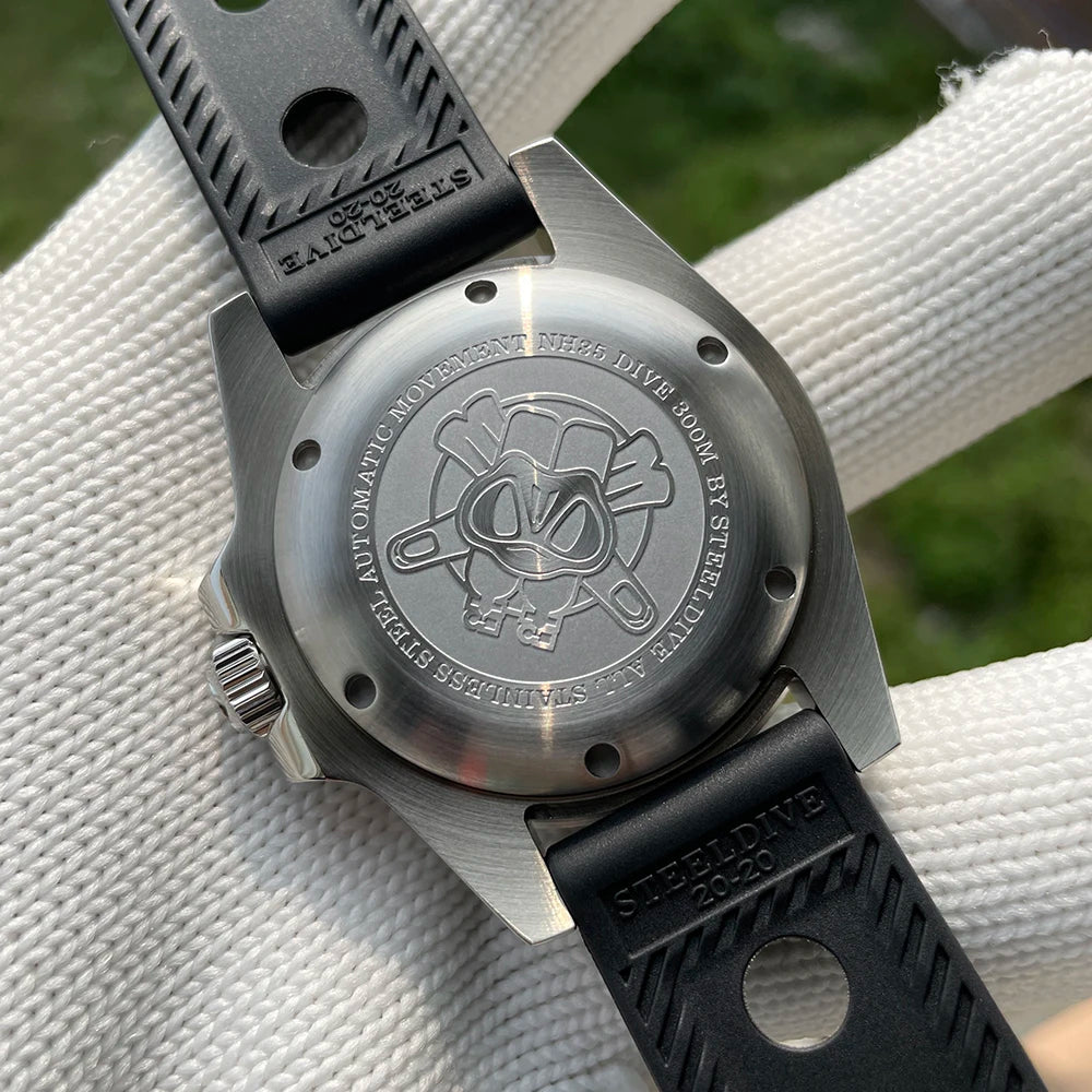 SteelDive SD1953 D300 Diver's Watch